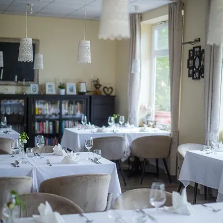 Bonne Chance Restaurant And Bázakerettye