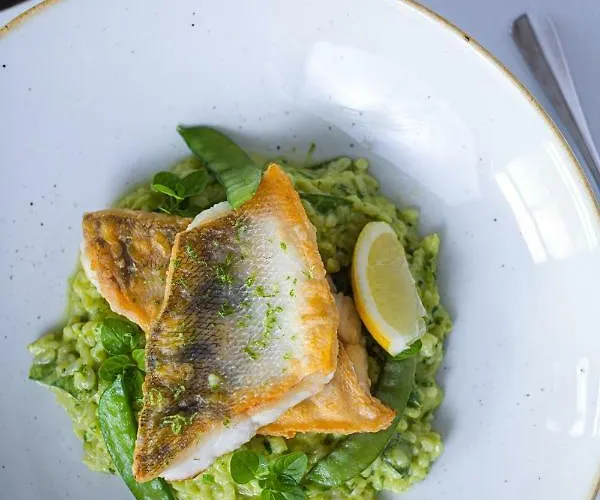 Bonne Chance Restaurant And