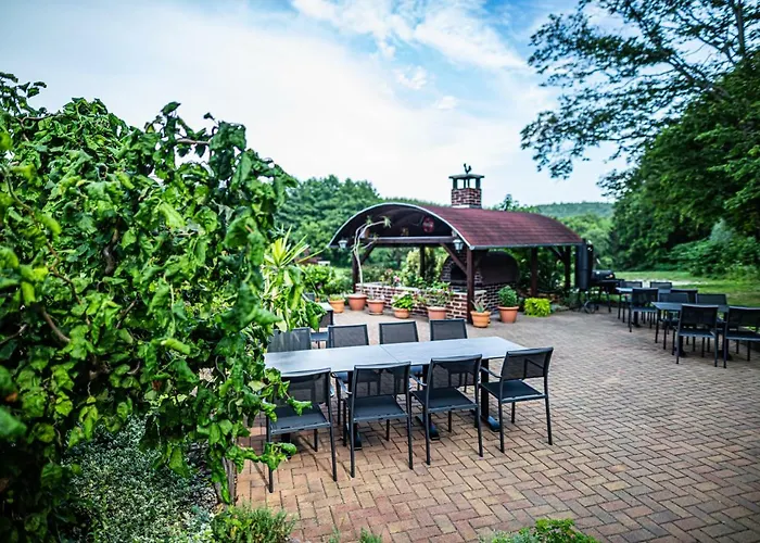 호텔 Bonne Chance Restaurant And